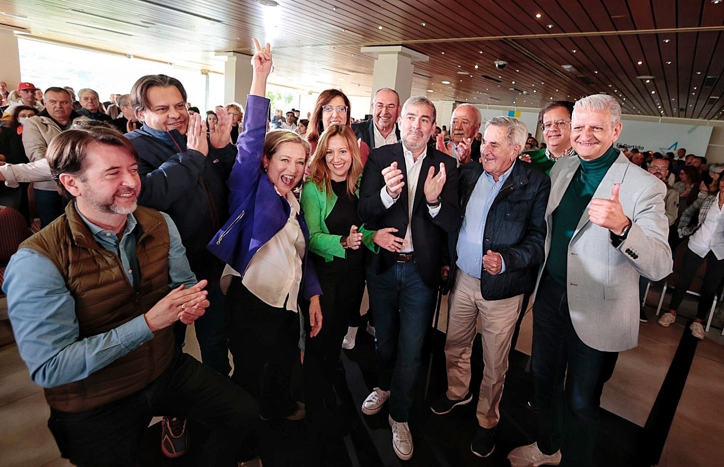 Presentación de Fernando Clavijo como candidato a la Presidencia del Gobierno de Canarias.