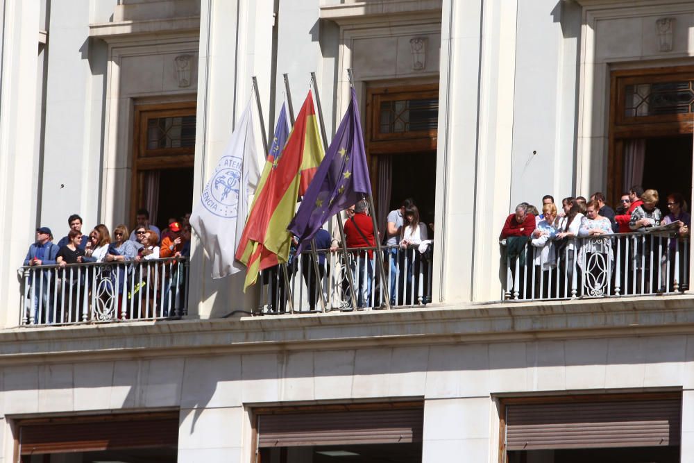 Búscate en la mascletà del 7 de marzo