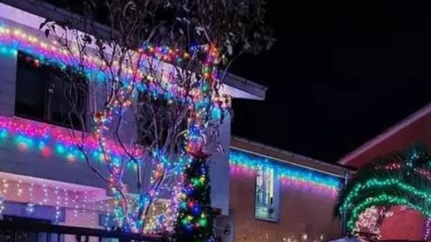 Viviendas decoradas el año pasado en La Piñera (Gozón). | .