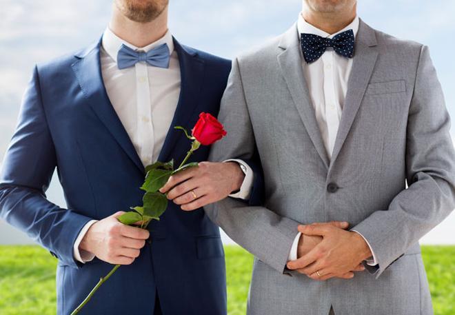 Existe un protocolo para ceremonia en las bodas gay? -