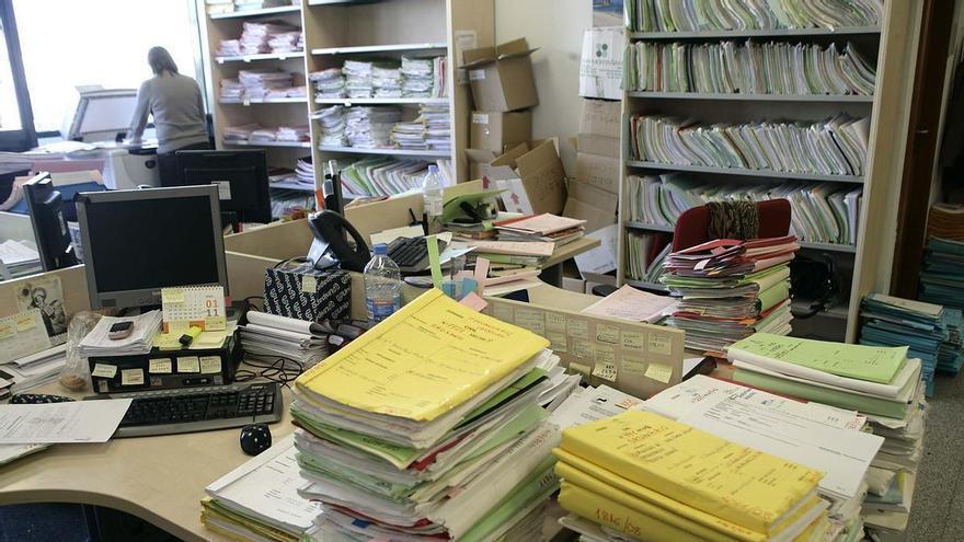 El colapso en el juzgado de lo Mercantil de Castellón se agrava: esperas interminables y un tapón de 1.562 asuntos