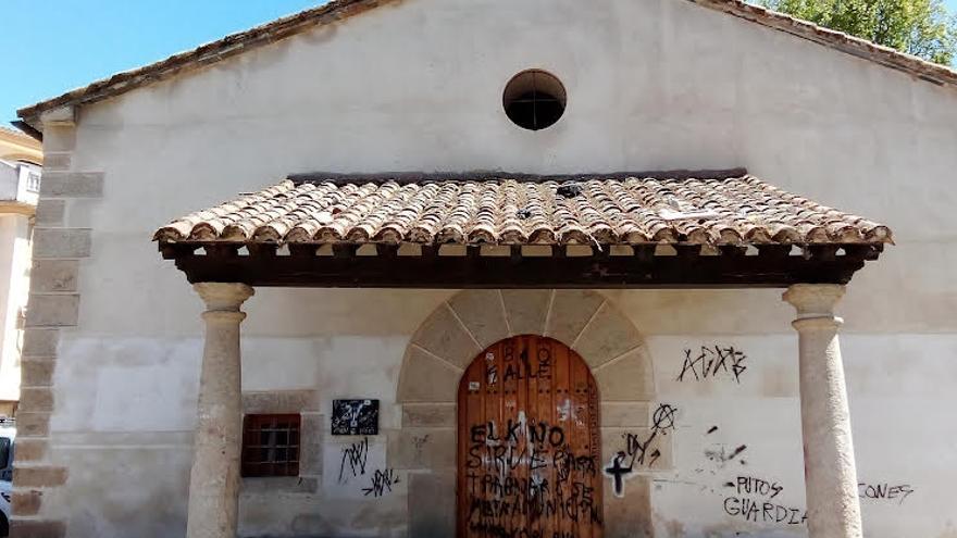 La Iglesia aumenta su patrimonio en ruina en Cáceres