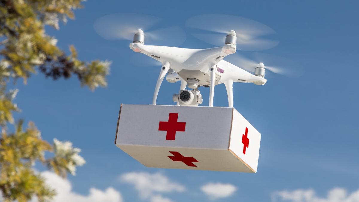 Un dron entregando un paquete médico
