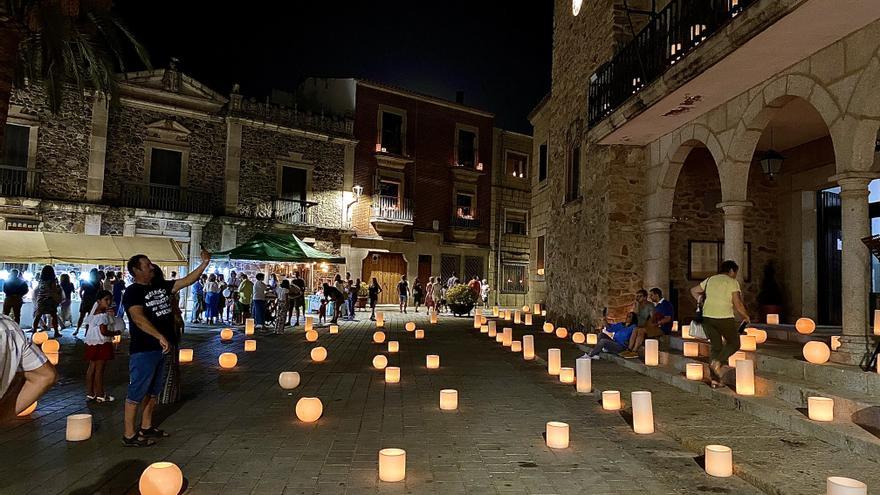 Dos mercados llenarán de artesanía las calles del casco histórico de Coria