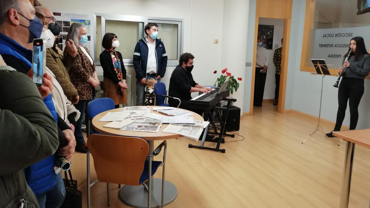 La biblioteca de Posada de Llanera abre nuevo espacio para la información local, con toda la La biblioteca de Posada de Llanera abre nuevo espacio para la información local, con toda la