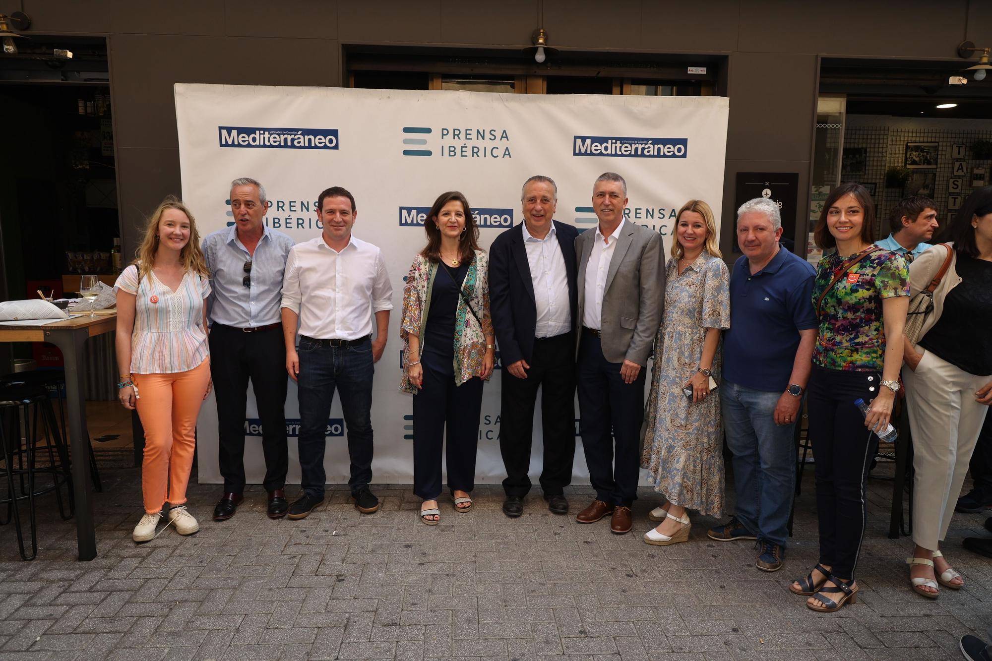 Las imágenes de la primera jornada de la Bodeguilla de 'Mediterráneo' en las fiestas de Sant Pasqual de Vila-real