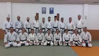 Últim entrenament de cinturons negres i marrons d’Esport7 Karate i dinar posterior
