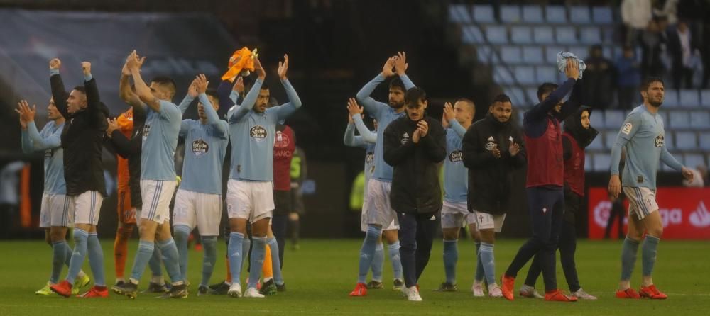 El Celta remonta bajo el diluvio y enloquece a Balaídos. // A. Villar | J. Lores | EFE