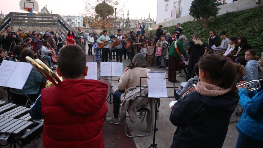 Un magosto musical pone fin a las actividades de Santa Icía del Conservatorio y la Escola de Música de Cangas