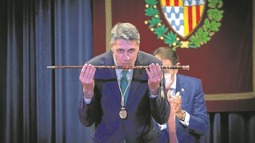 Albiol, alcalde de Badalona tras romperse el pacto progresista