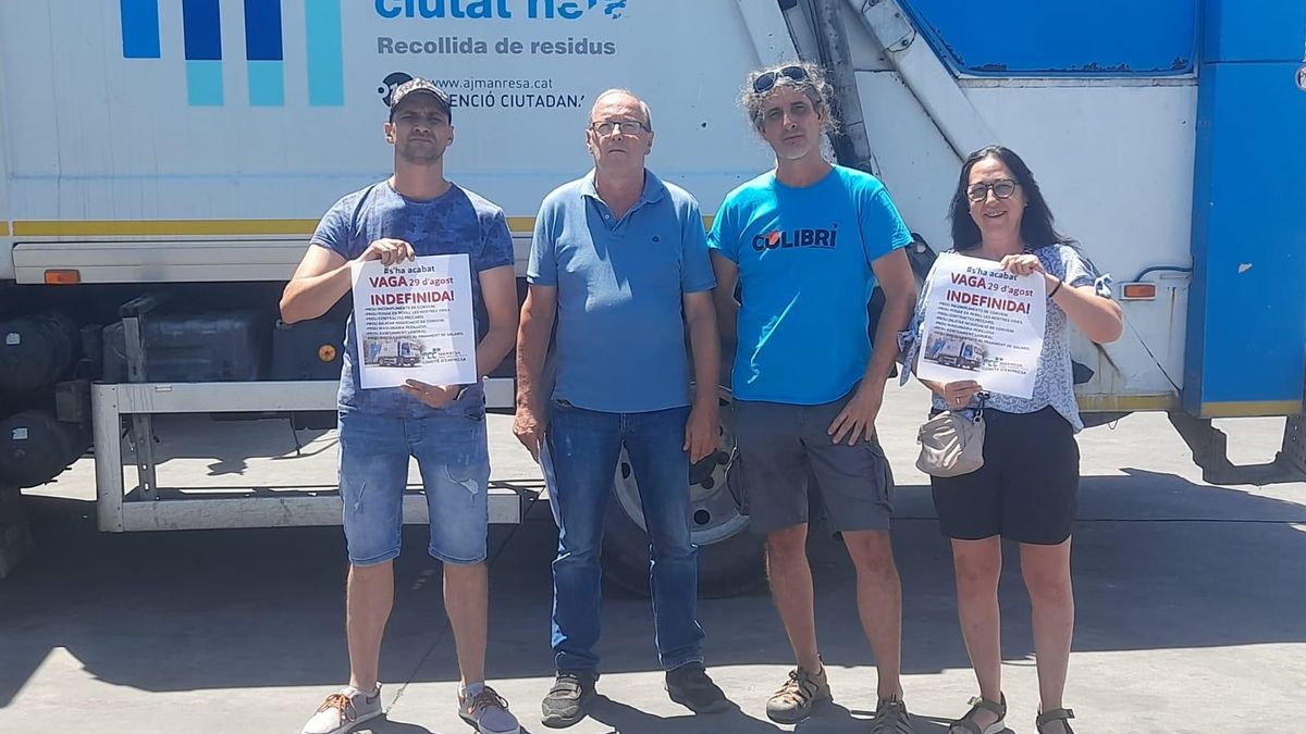 Santi Valdés, UGT; Àngel Segarra,  CCOO; José Pacharo, CGT i Socorro Martínez, CGT