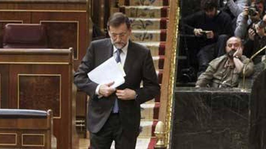 Rajoy a Amaiur: &quot;Ni yo ni la sociedad española les debemos nada&quot;