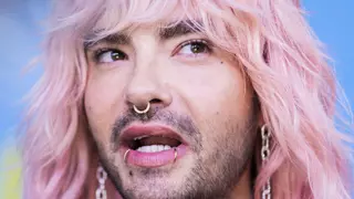 Bill Kaulitz auf Mallorca: Mit diesem Ballermann-Star feiert er im Bierkönig und im Megapark