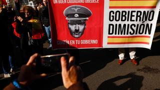 "Hay un plan oculto de mutación constitucional": miles de personas claman contra Sánchez en Madrid