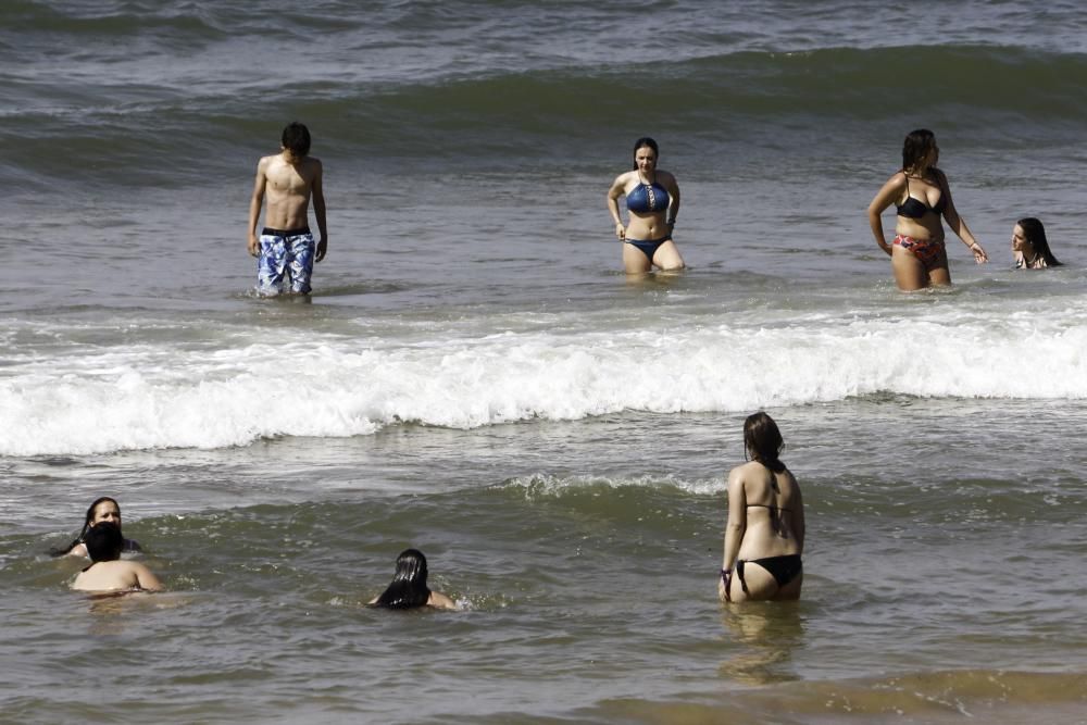 Playa de San Lorenzo (Gijón)