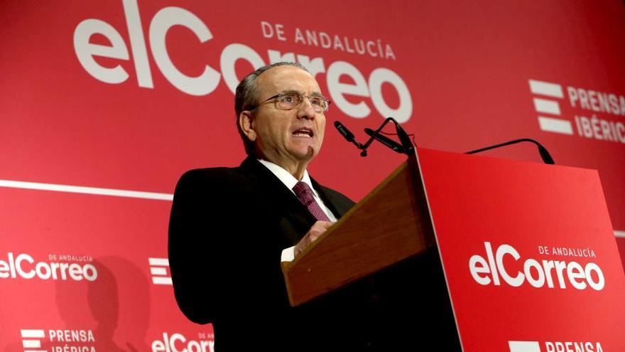 Javier Moll: &quot;Queremos un periódico con acento propio, pero que se oiga en toda España&quot;