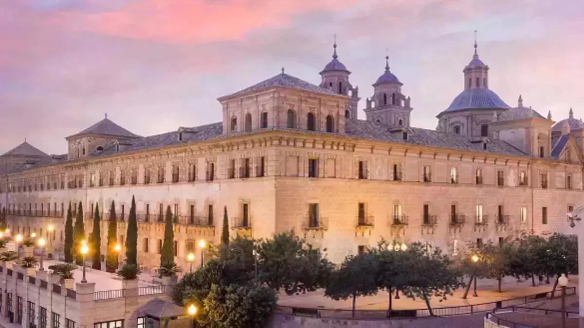 Edificio de la UCAM.