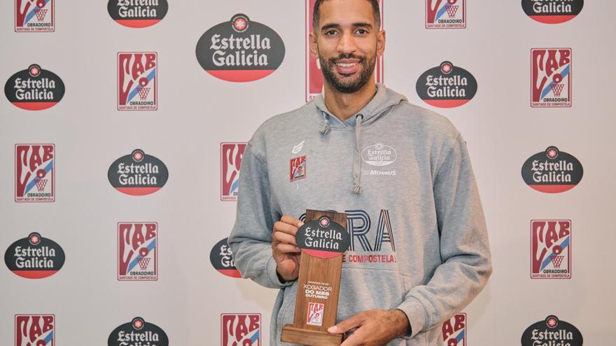 Thomas Scrubb, mejor jugador del Obra en octubre