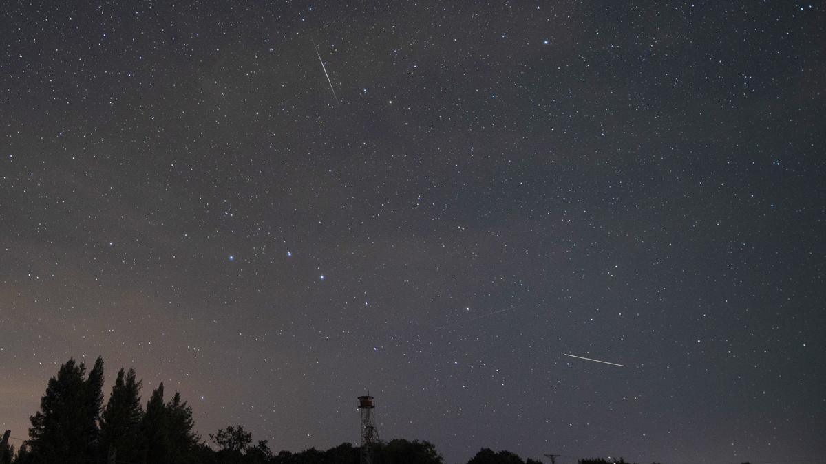 Los expertos recomiendan alejarse de núcleos urbanos para contemplar las Perseidas