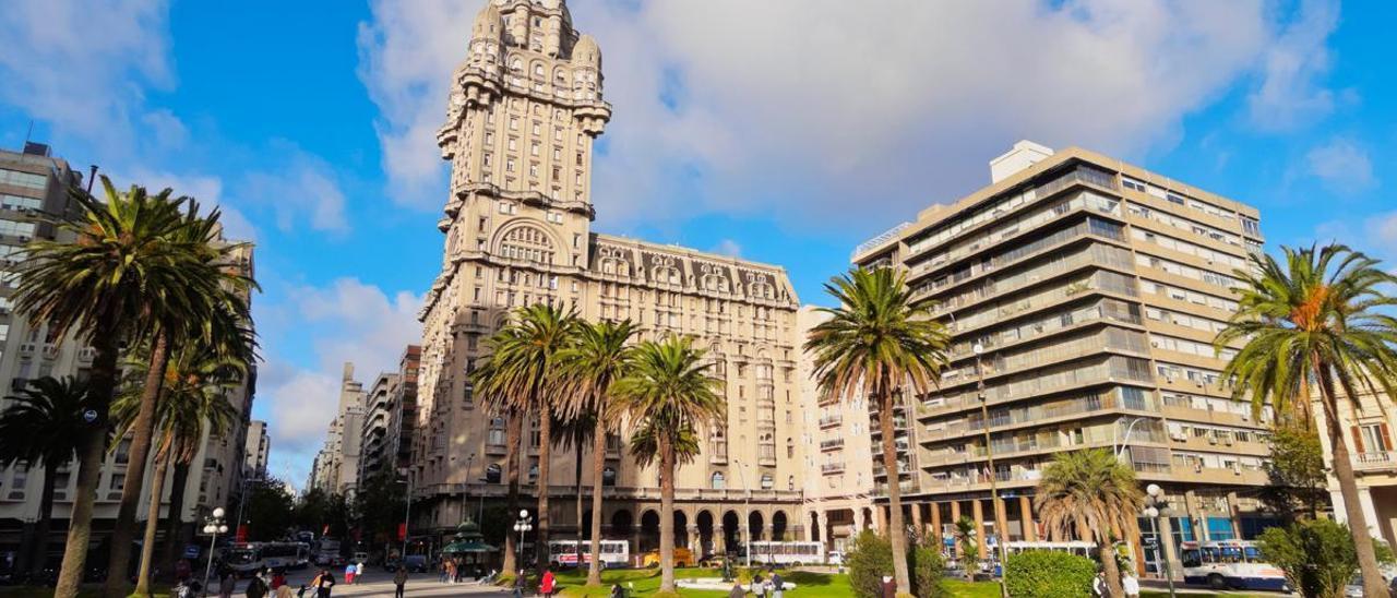 Plaza de la Independencia, en Montevideo.