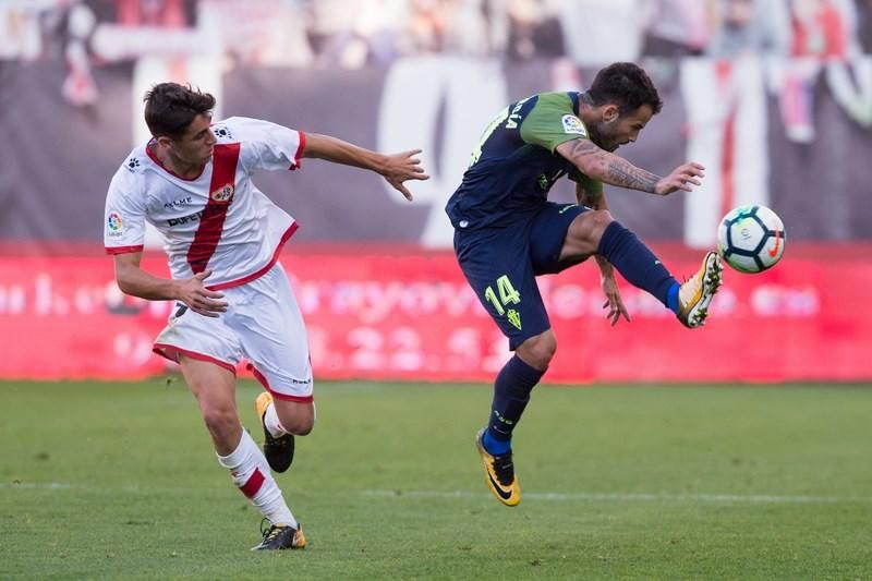 Partido entre el Rayo Vallecano y el Sporting