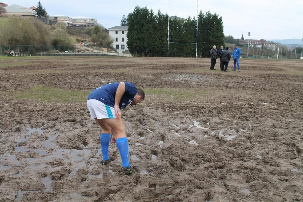 El mal estado del campo de rugby de Oviedo