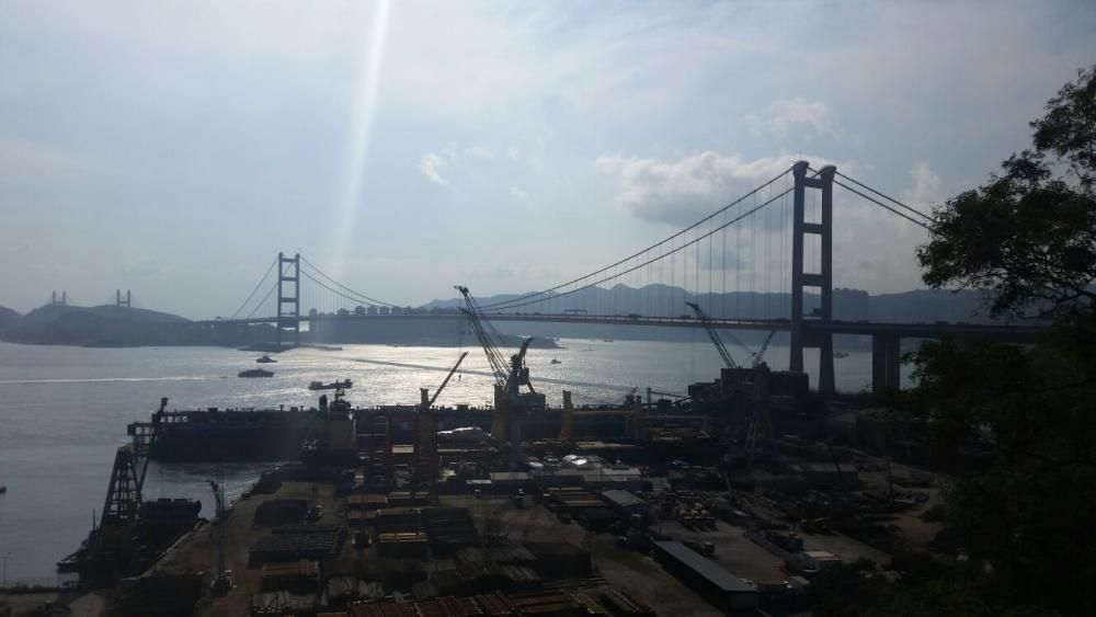 Otra vista del puente de Tsing Ma.