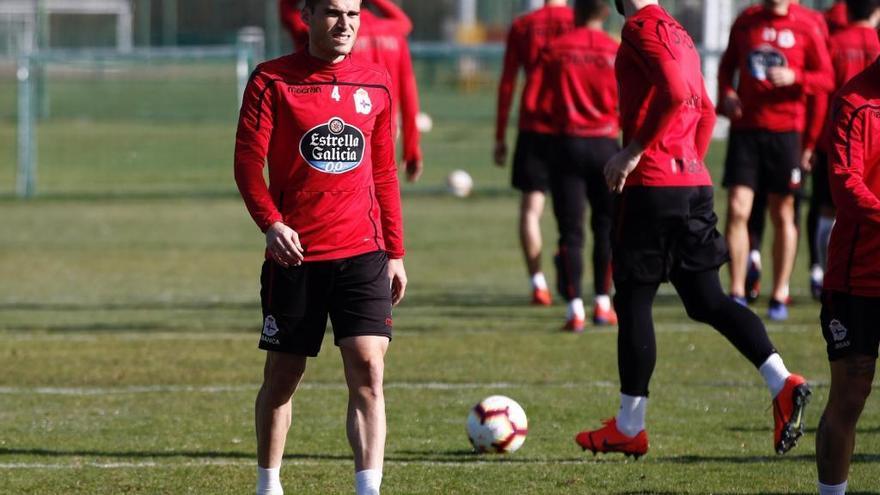 Álex, en un entrenamiento en Abegondo.