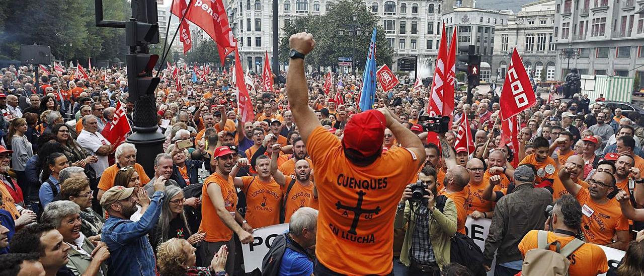 Una movilización de los trabajadores de Vesuvius en Oviedo.