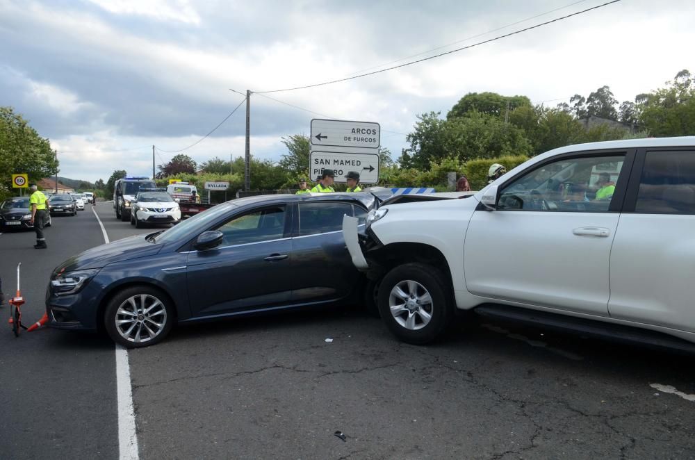 Sucesos en Pontevedra | Grave tras un accidente en Cuntis