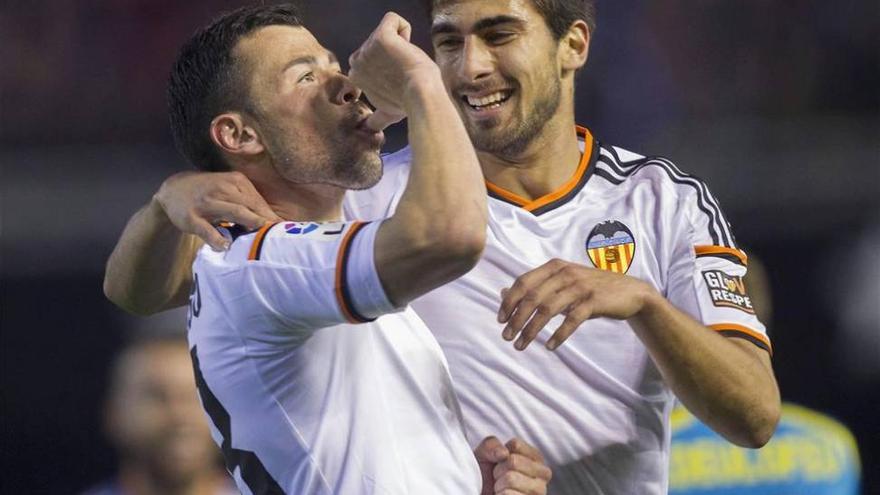 El Valencia le arrebata la cuarta plaza al Sevilla