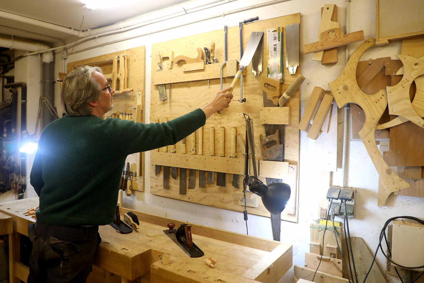 Frank Buschmann, el artista que dialoga con la madera