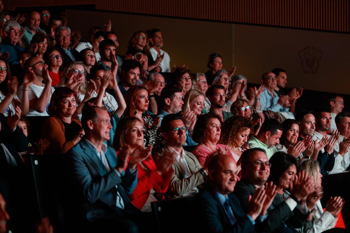 Numerosas personas acudieron a la entrega de Premios Onda Cero Ibiza y Formentera