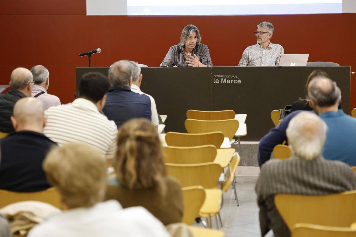 Veïns durant la sessió sobre plaça Catalunya a La Mercè.