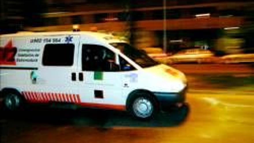 El personal de ambulancias aplaza lahuelga una semana a petición del SES