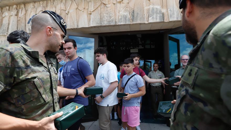 ¿Qué trabajo puedo conseguir en la base logística del Ejército de Tierra de Córdoba?