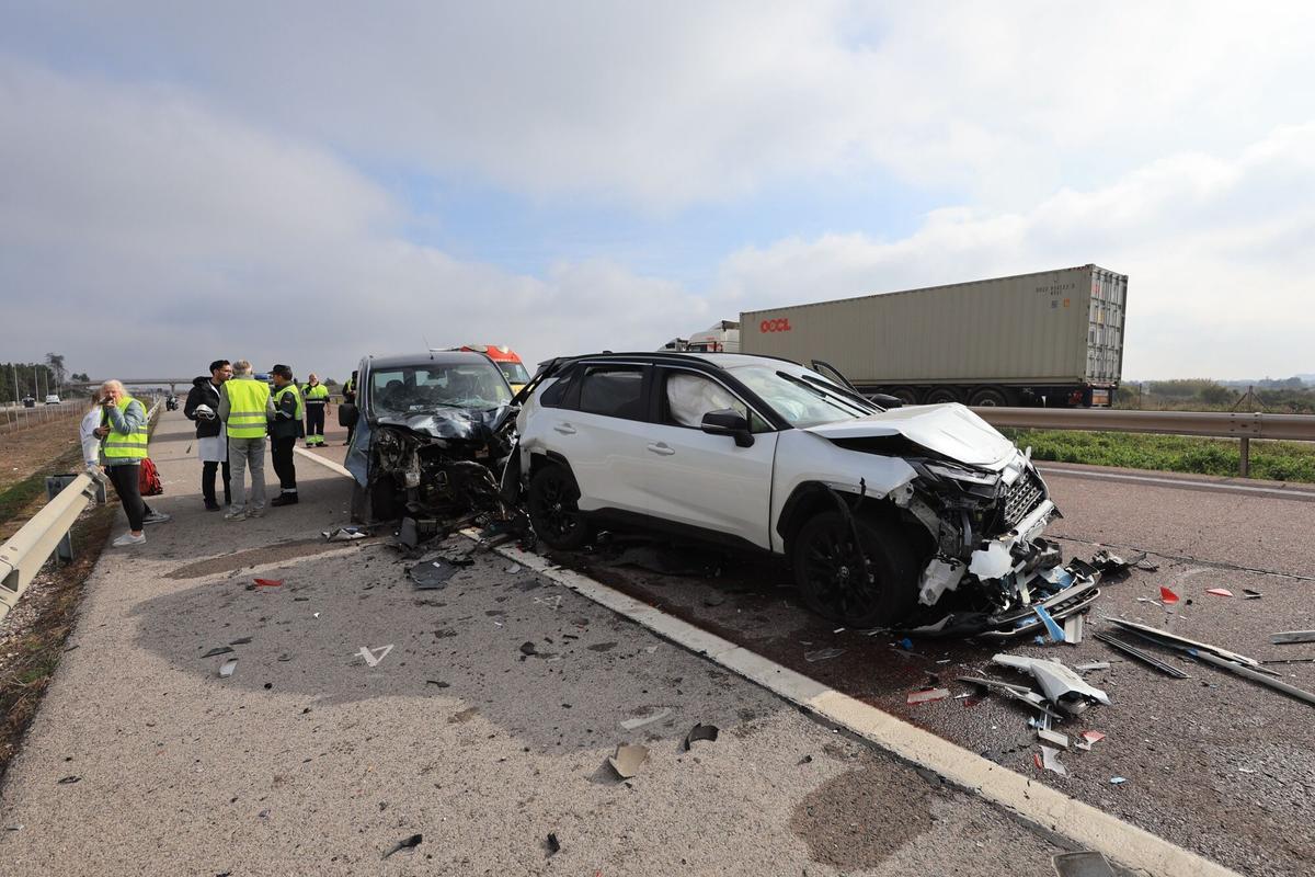 Accidente múltiple en la AP-7 a la altura de Moncofa.