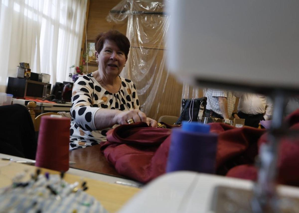 Los últimos retoques de una Semana Santa cada vez más "brillante"