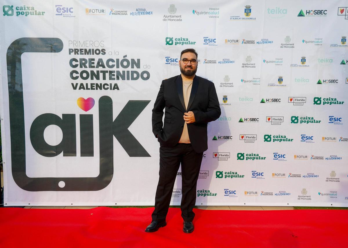 Benja Serra, premiado en la Categoría Categoría Humor &amp; Entretenimiento en los LAIK.