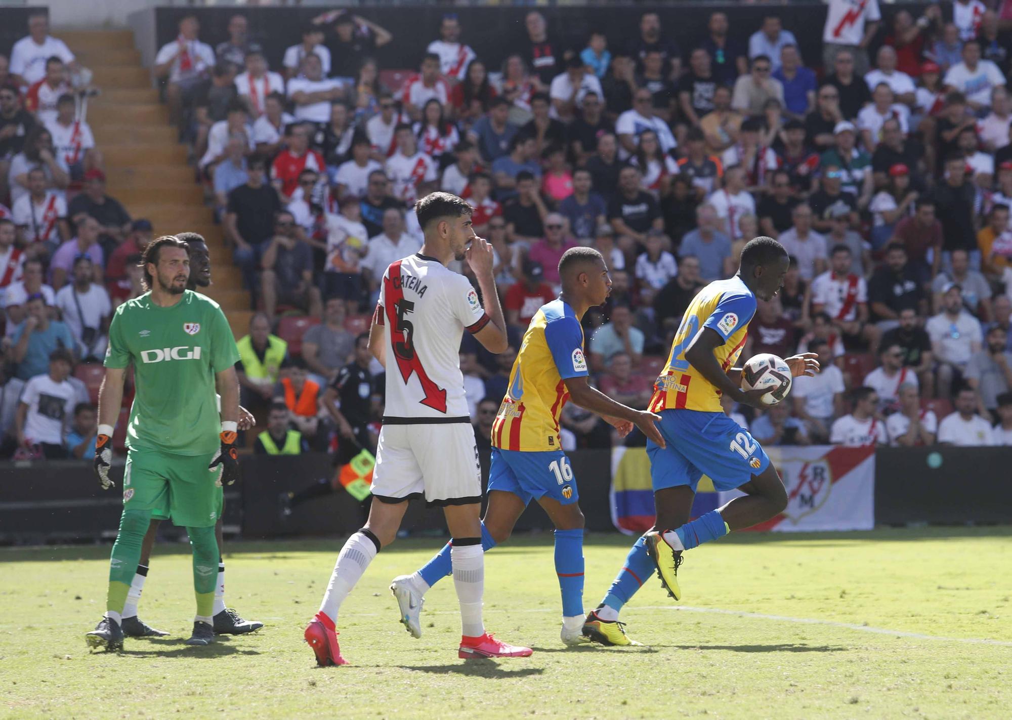 El Rayo - Valencia, en imágenes