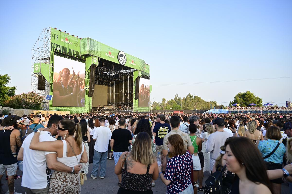 Foto de ambiente en el recinto de festivales de Benicàssim durante un concierto en la última edición del FIB.