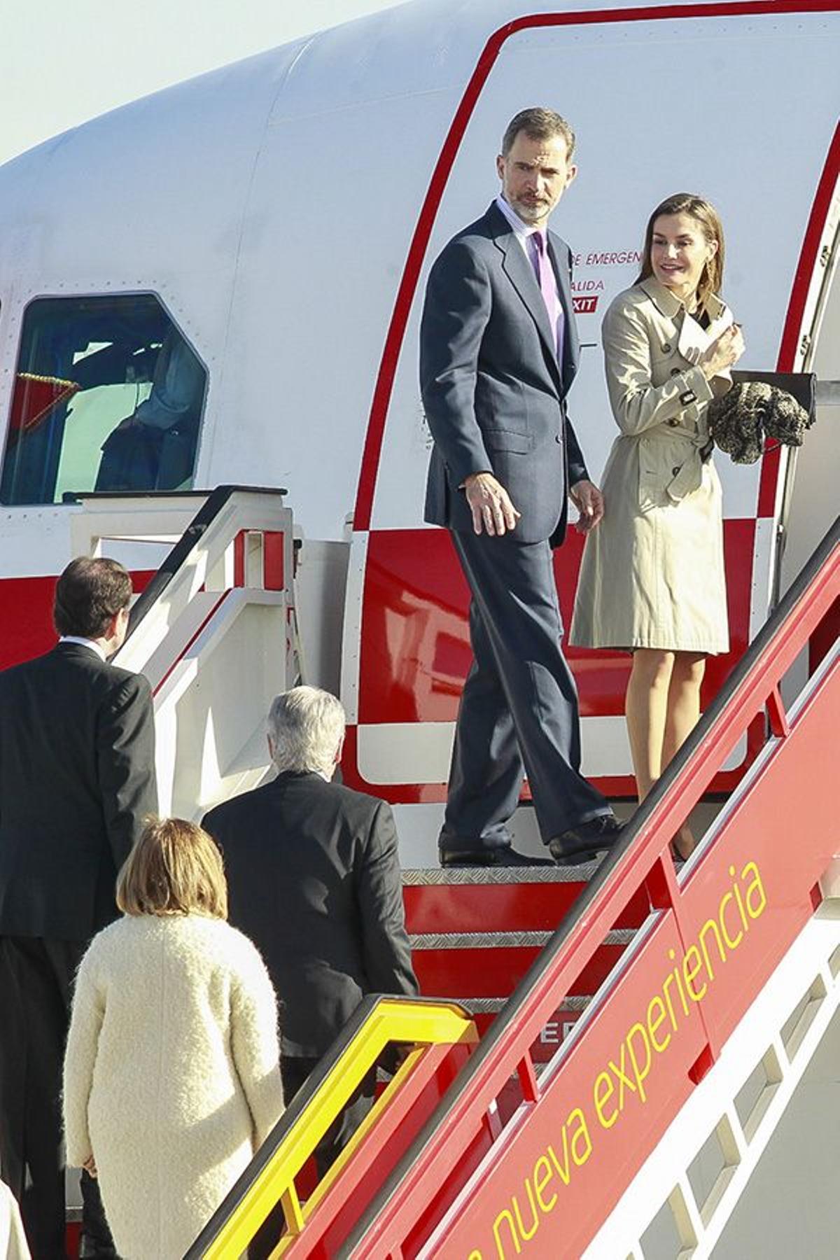 Doña Letizia durante la ceremonia previa al viaje