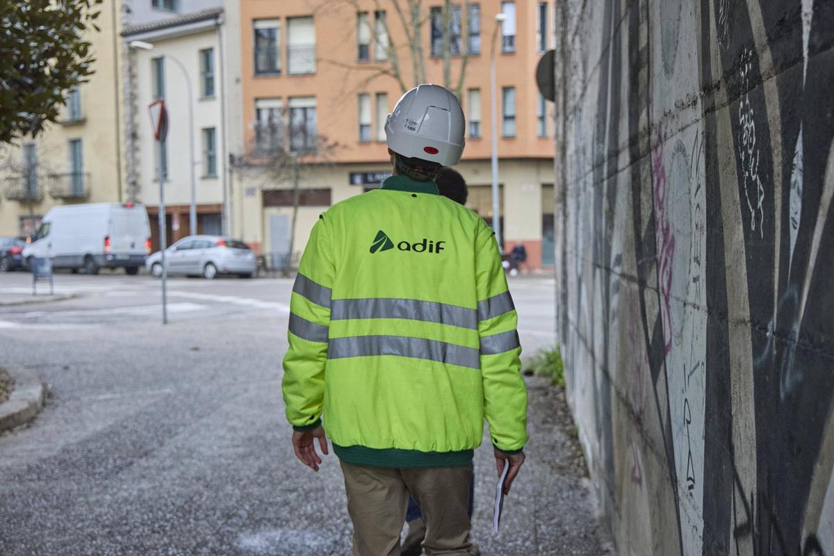 Les fotos de la revisió del viaducte de Girona per part d'Adif