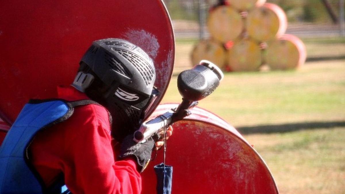 Impresiona a amigos y familiares con una sesión de 'paintball' en los campos más divertidos de Madrid