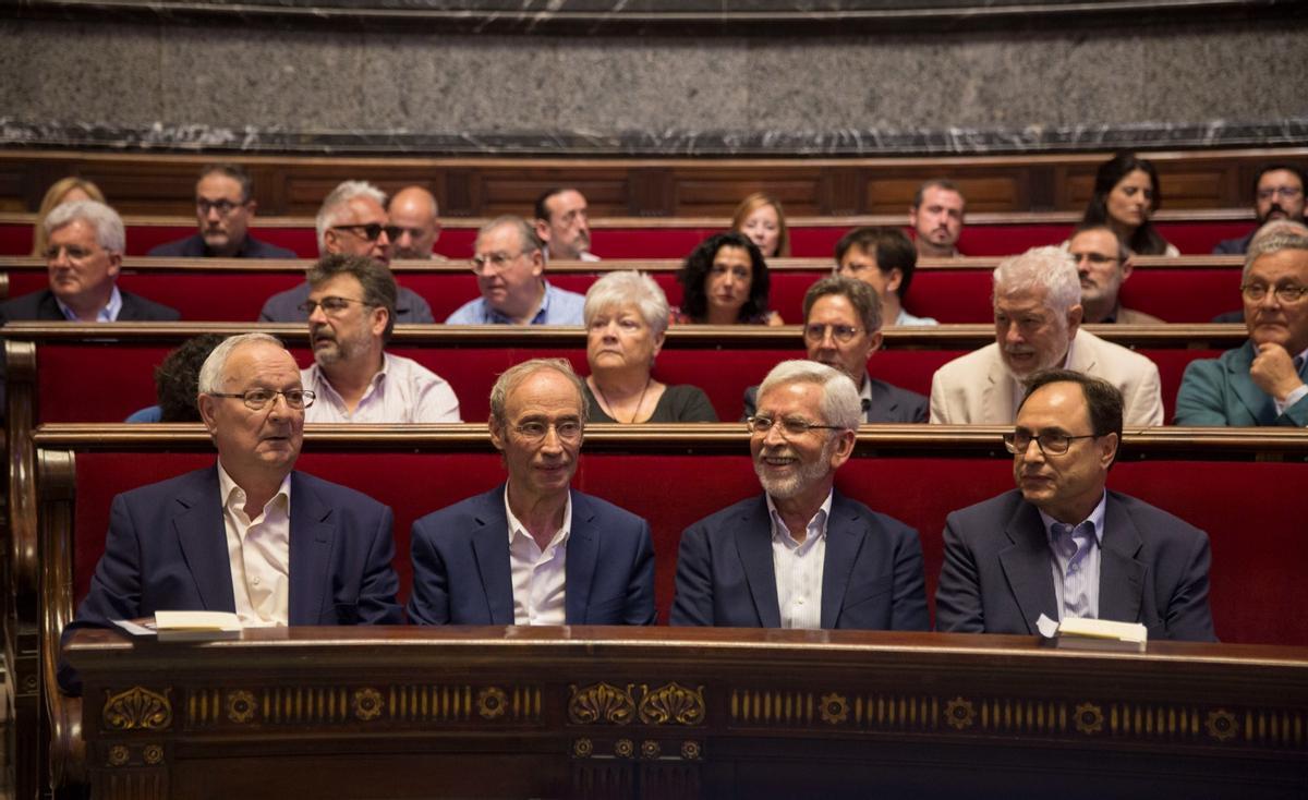 Pérez Casado, Ciprià Císcar, Joan Lerma y Vicent Soler. Pérez Casado, Ciprià Císcar, Joan Lerma y Vicent Soler.
