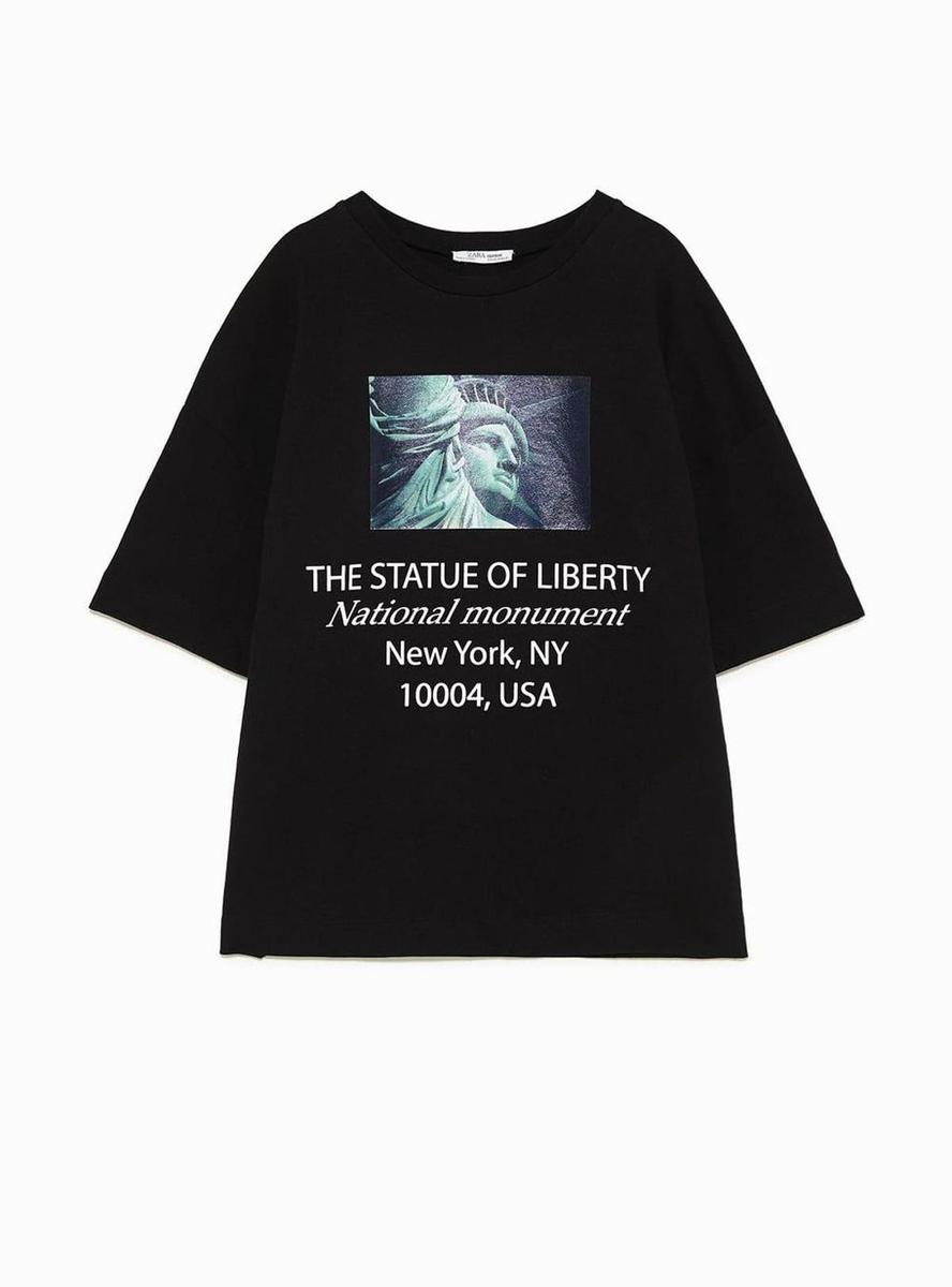 Camiseta NY de Zara (Precio: 9,99 euros)