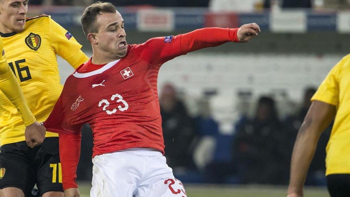 Shaqiri, lesionado, no estará con Suiza