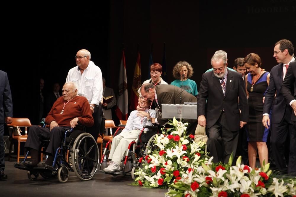 Entrega de las distinciones del Ayuntamiento de Gijón