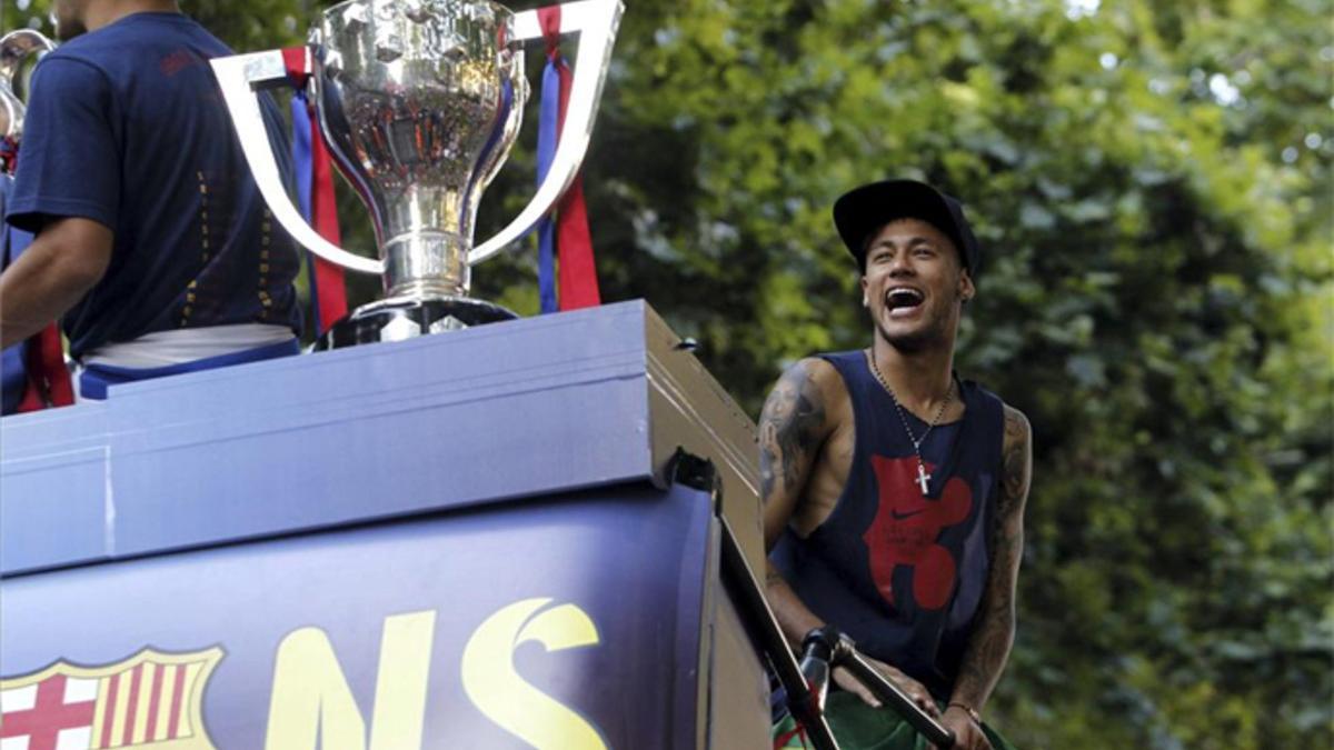 Neymar ganó su primera Liga la temporada pasada