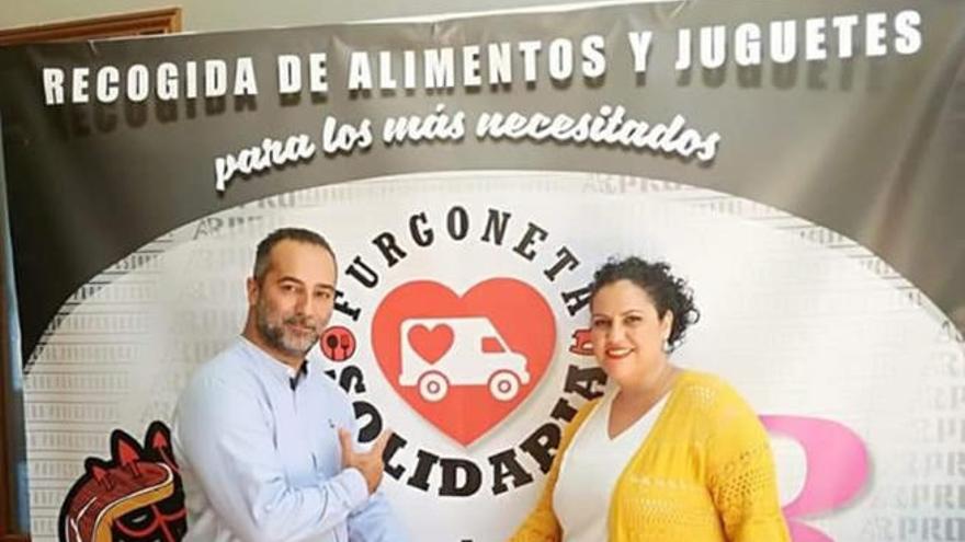 Jonay y su furgoneta solidaria